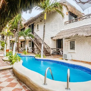 https://hotel-mimi-del-mar.allrivieramayahotels.com