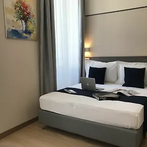https://hotel-neptune-nice.fr-provencehotel.com