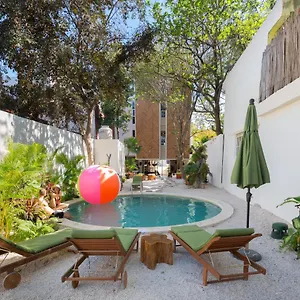 Oostel Smart - Pueblo (adults Only) Hostal Tulum